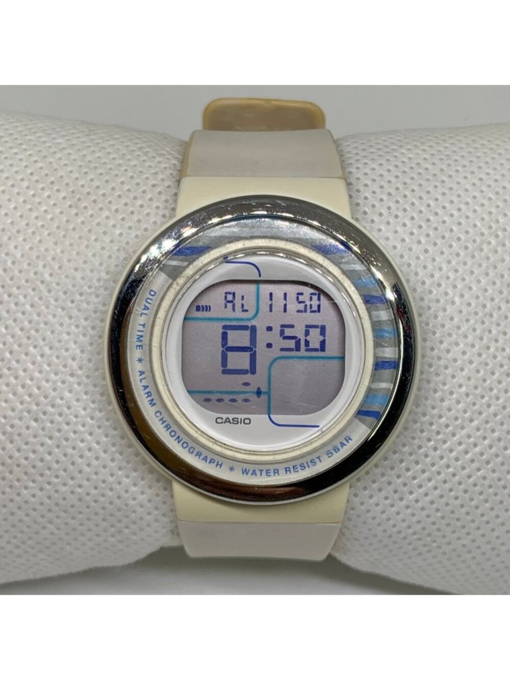 Casio LDF-30 Digital women’s watch 36mm quartz alarm chrono Wr running